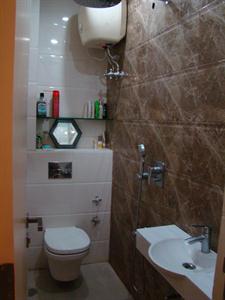 Small space bathroom