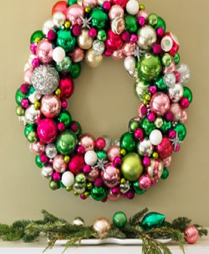 Metallic wreaths for christmas decoration